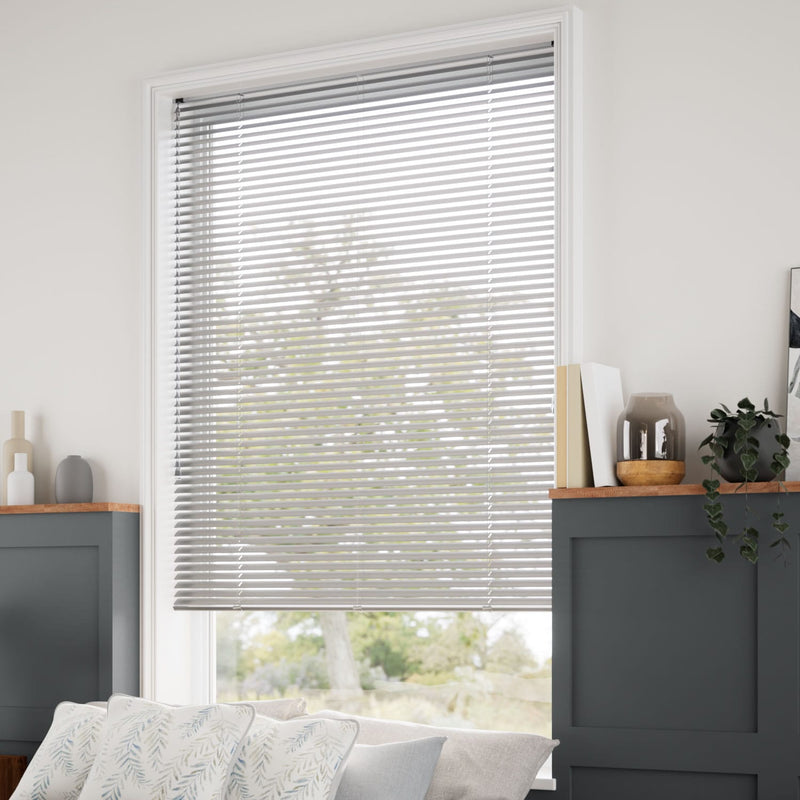 ColorizedZoom Atelier Brushed Titanium Venetian Blind - 25mm Slat 2257