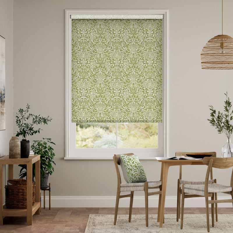 Colorized William Morris Acorn Leaf Roller Blind 3814